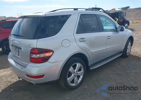 2009 Mercedes-Benz Ml 350 4Matic z USA, uszkodzony, nr VIN 4JGBB86E29A496586